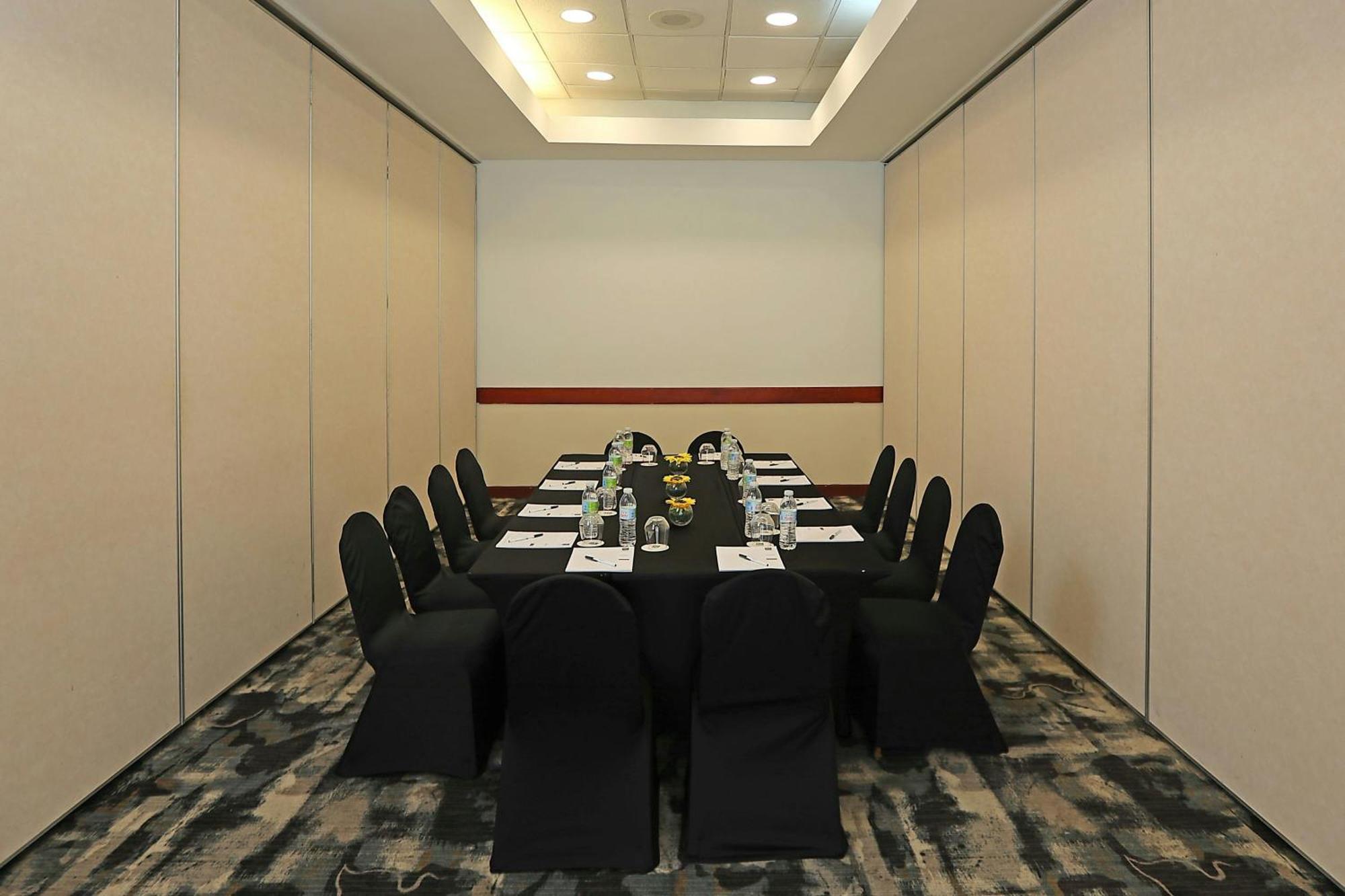 Four Points By Sheraton Santo Domingo Ngoại thất bức ảnh