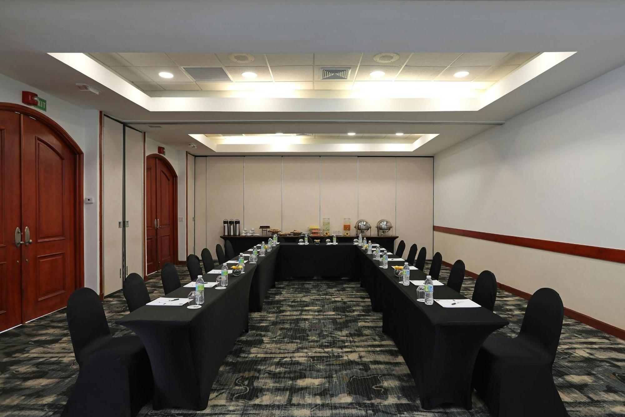 Four Points By Sheraton Santo Domingo Ngoại thất bức ảnh